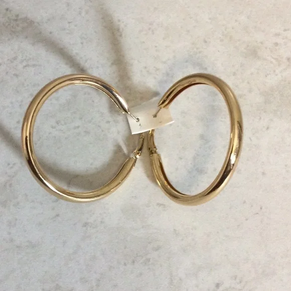 NWT 2” Classic Gold Hoop Earrings - Polished Gold Tone - Picture 2 of 5
